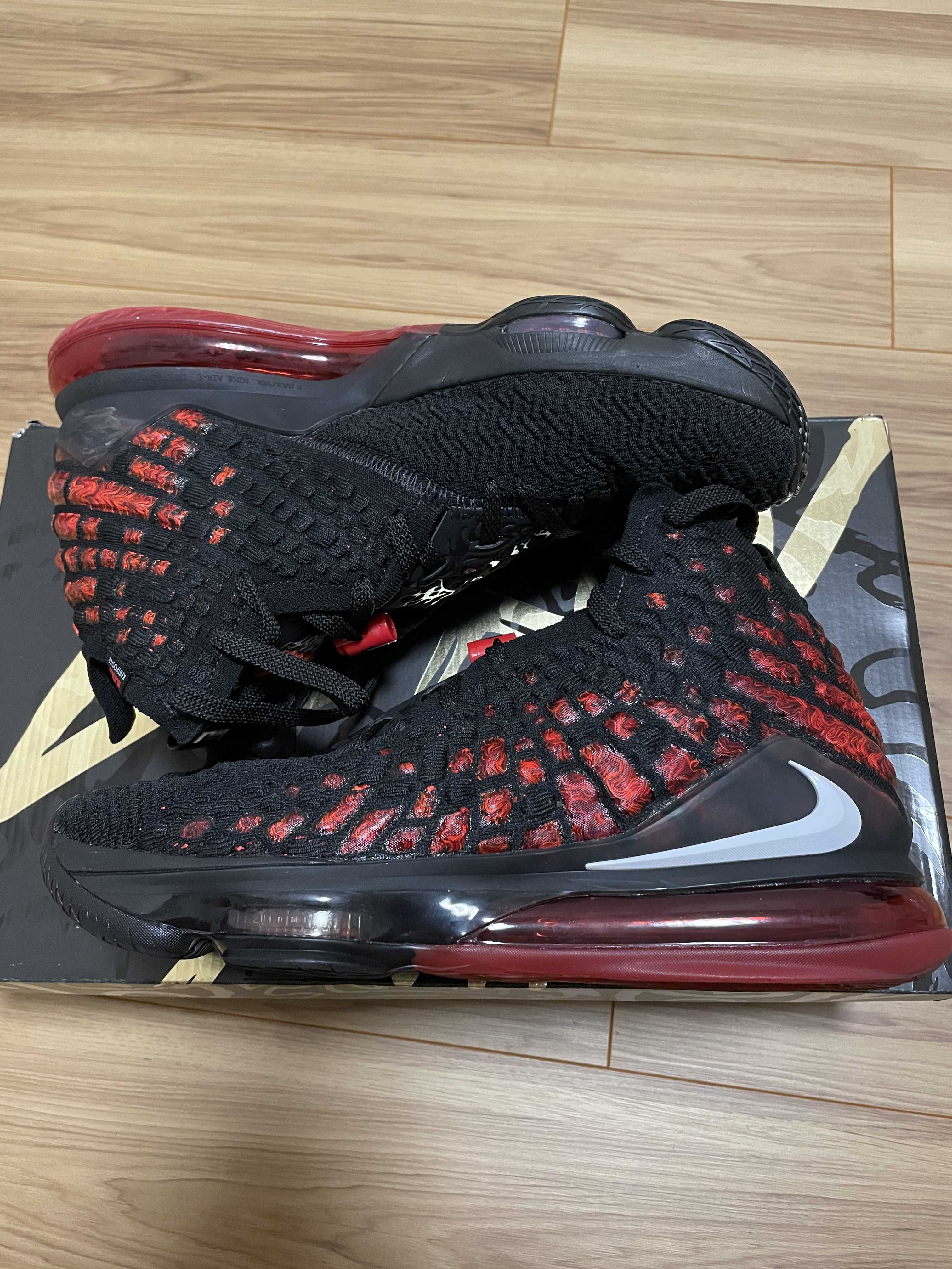 Nike Lebron 17 "What The"