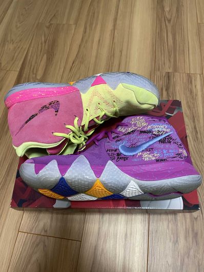 Nike Kyrie 4 "Confetti"