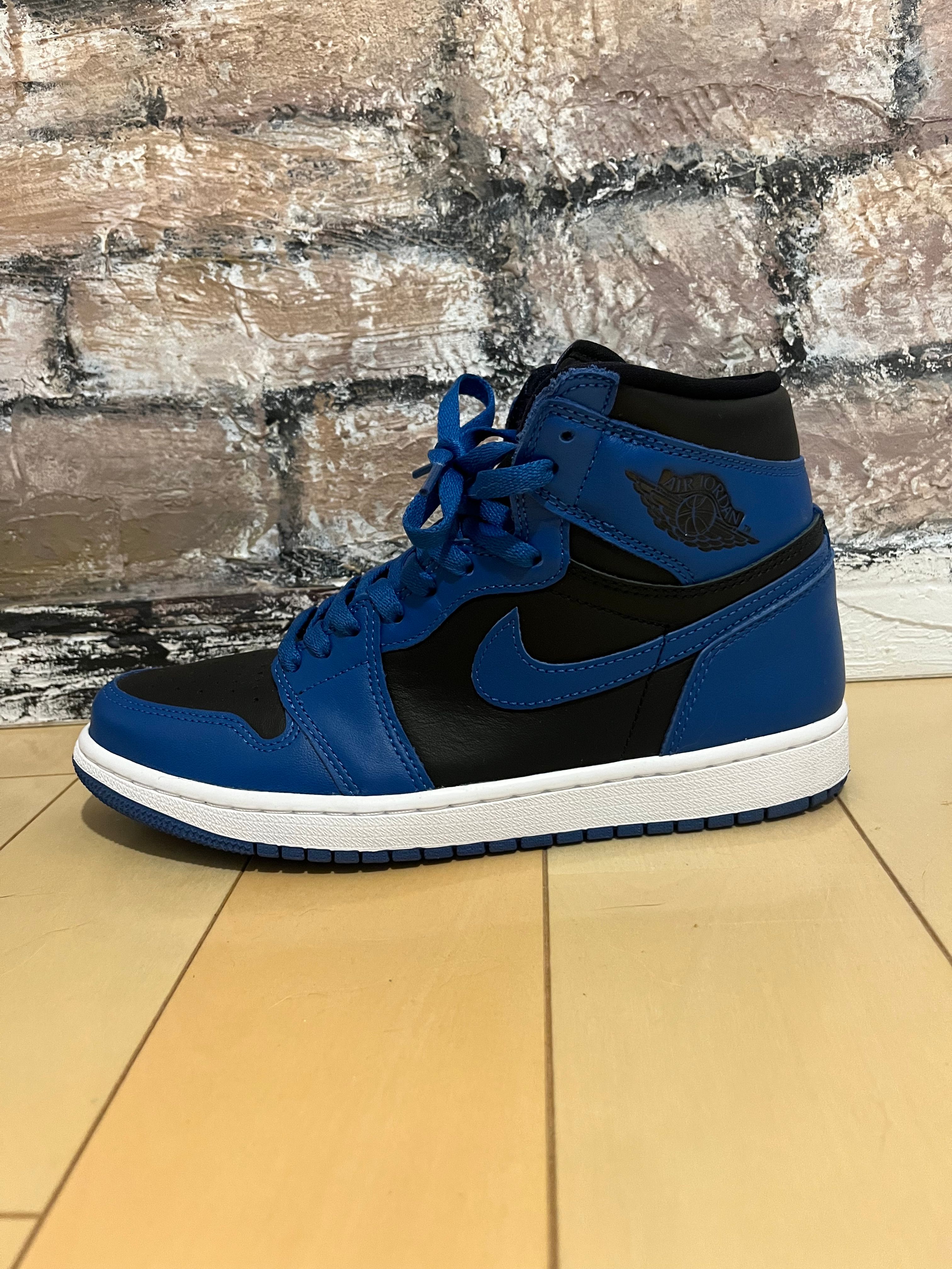 Nike Air Jordan 1 Retro High OG "Dark Marina Blue"