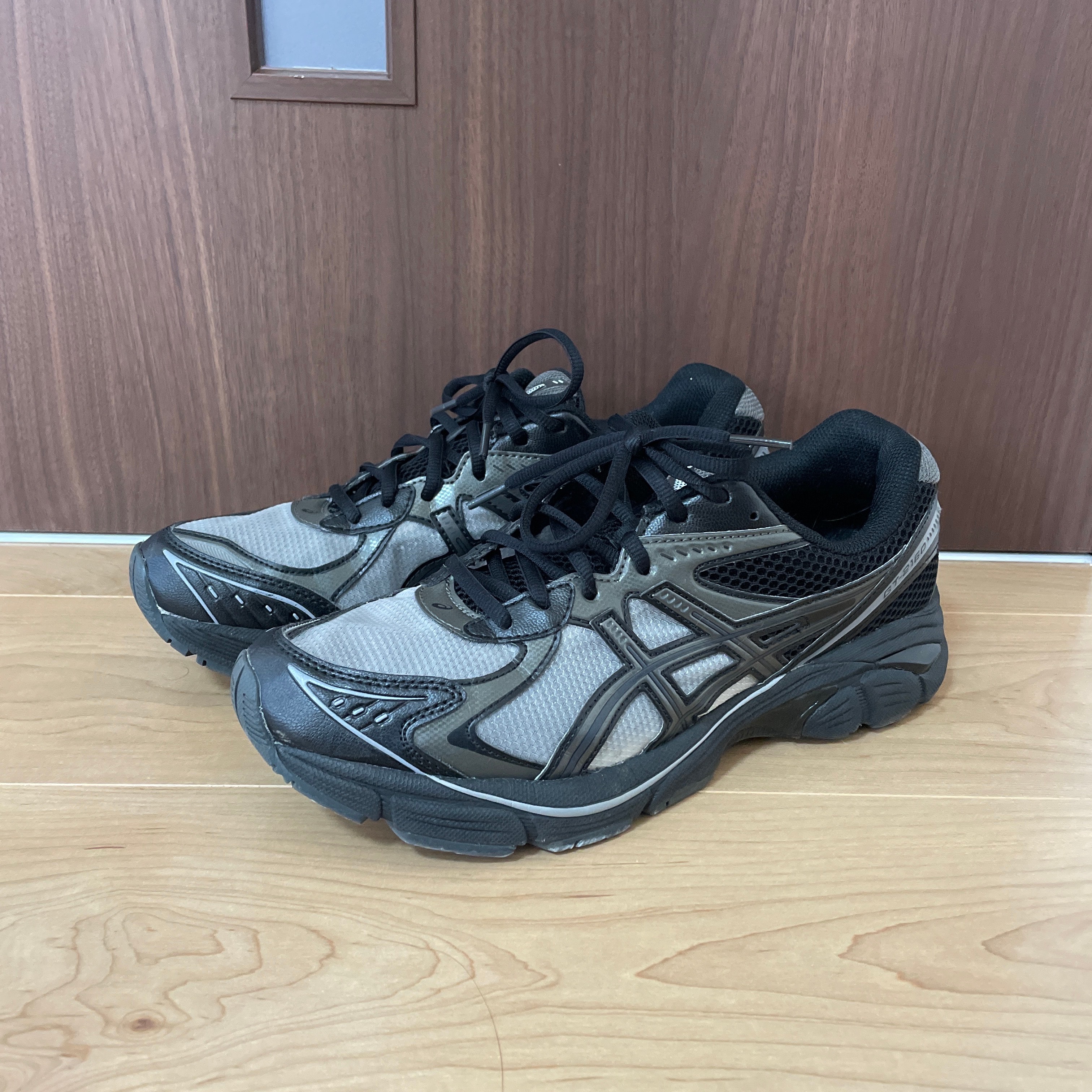 アバーヴザクラウズ × アシックス GT2160 "ブラック"