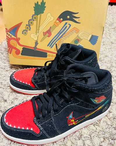 Nike Air Jordan 1 Mid "Siempre Familia"