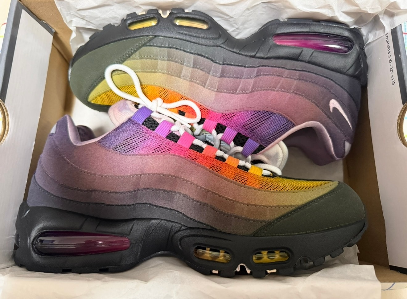 Nike Women's Air Max 95 OG Big Bubble "Medium Grey/Pink Foam"