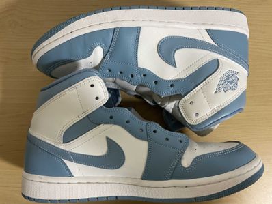 Nike Women's Air Jordan 1 Mid "University Blue"