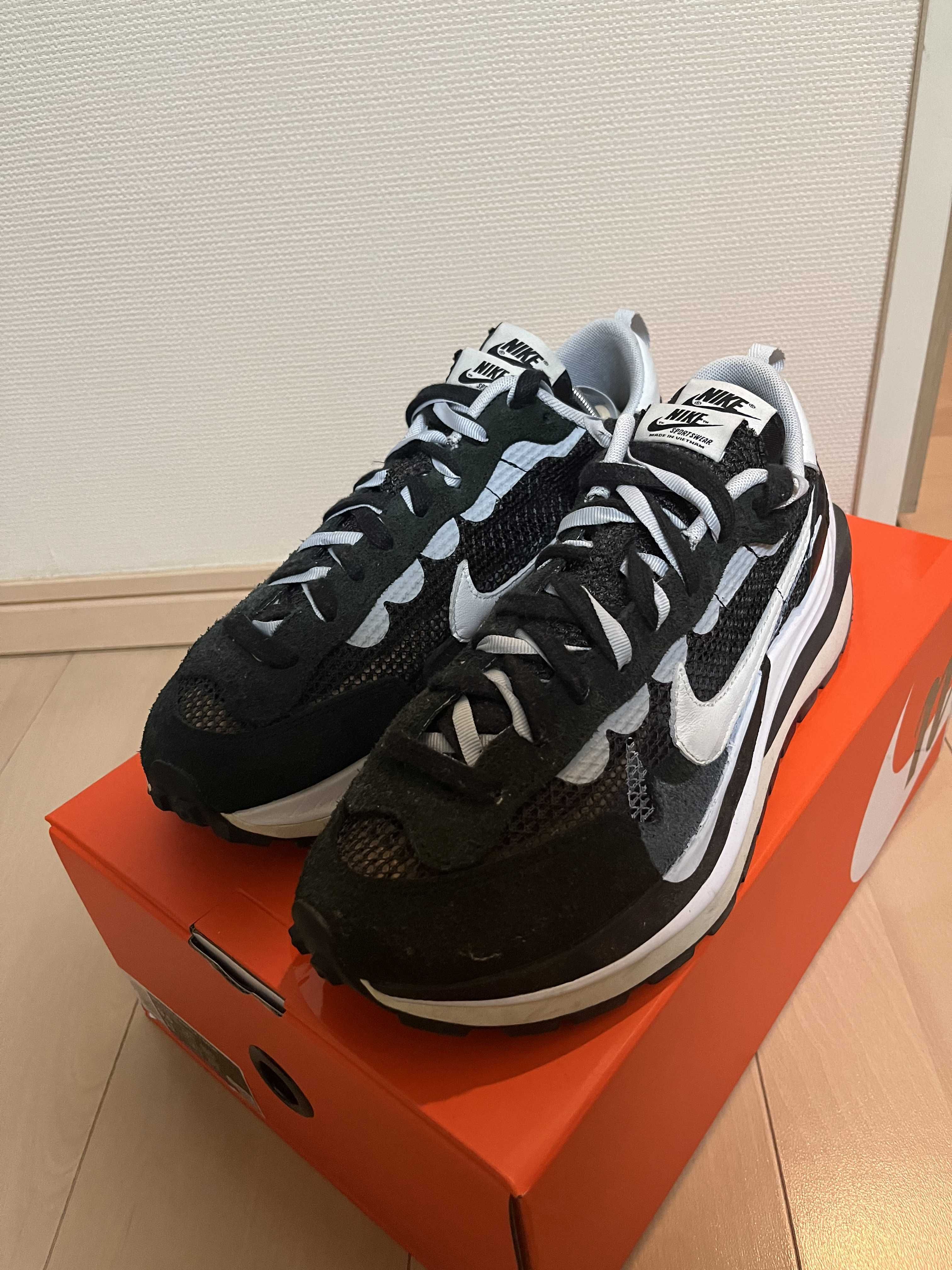 sacai × Nike Vapor Waffle "Black and White"