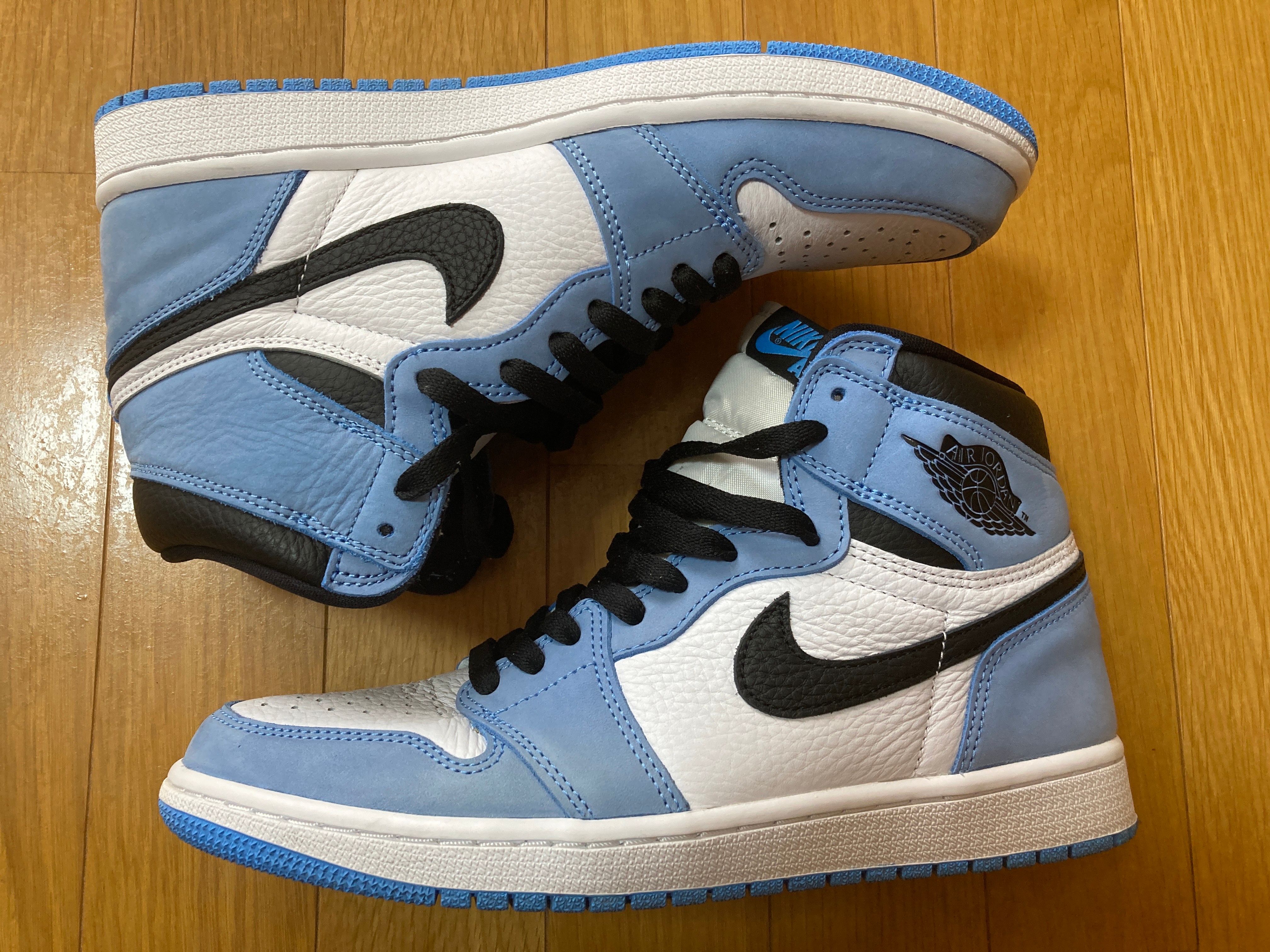 Nike Air Jordan 1 High OG "University Blue"