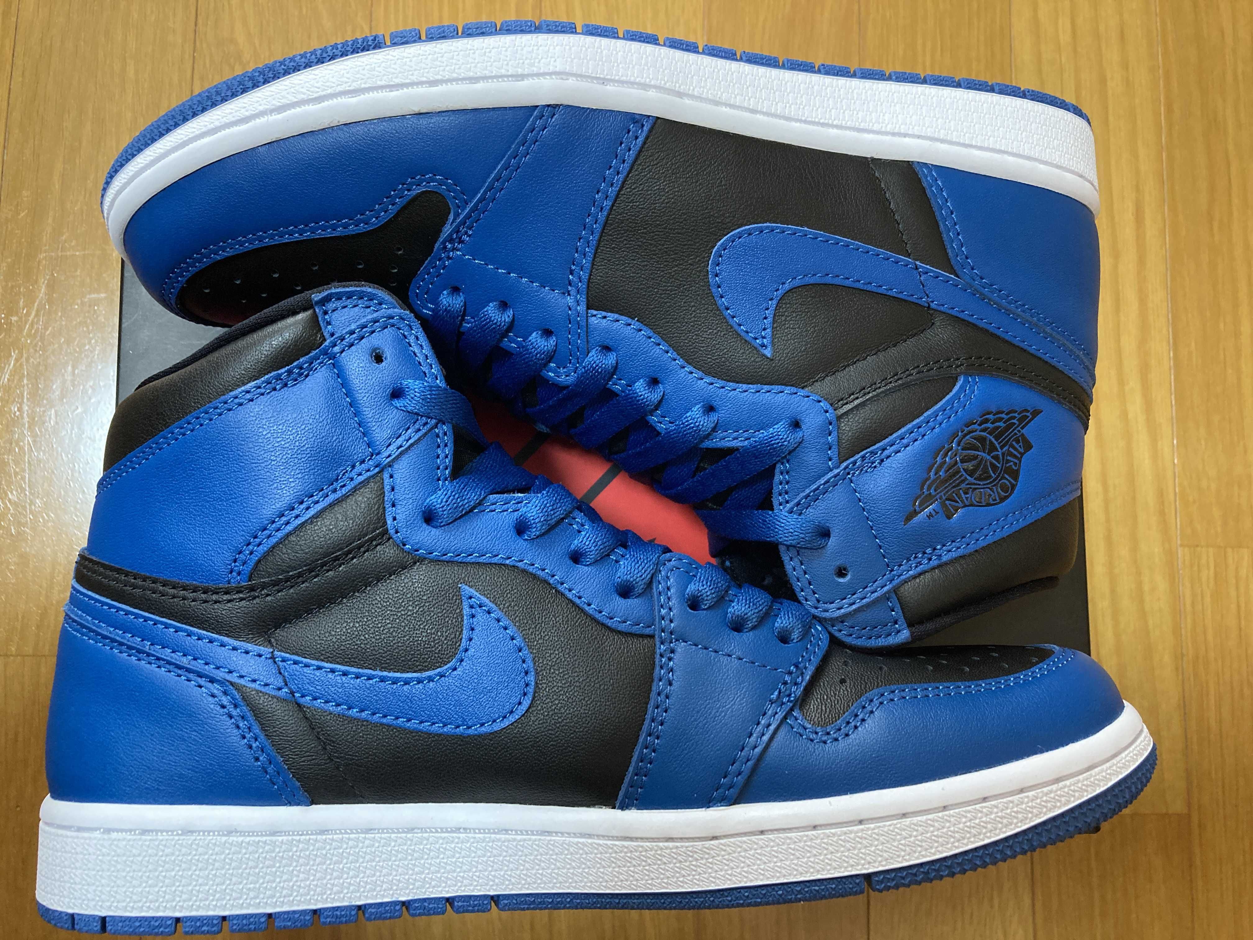 Nike Air Jordan 1 Retro High OG "Dark Marina Blue"