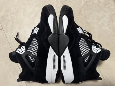 Nike Air Jordan 4 Retro "White Thunder"