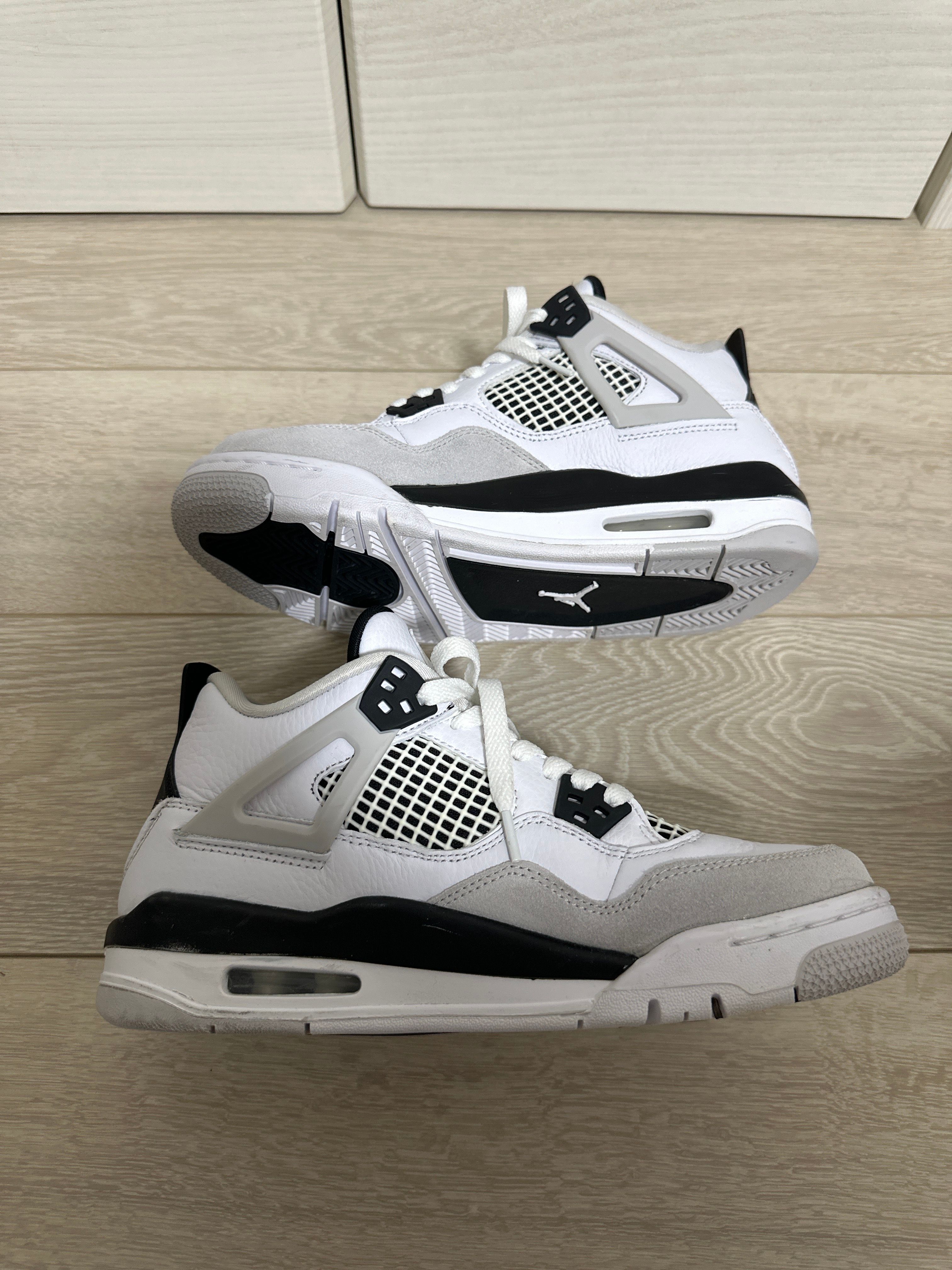 Nike GS Air Jordan 4 "Military Black"