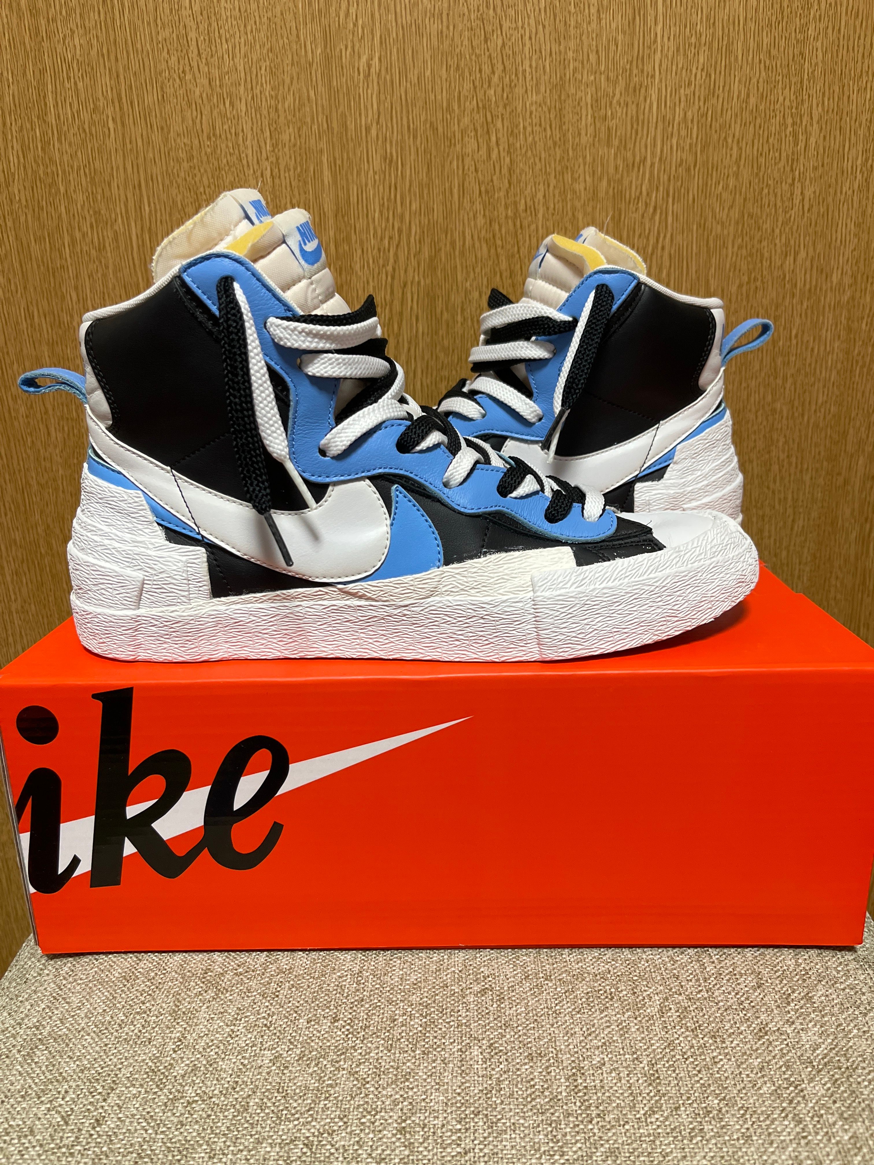 sacai × NIKE BLAZER MID "BLACK / BLUE"