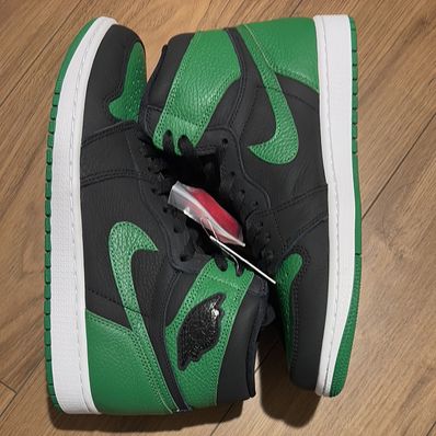 Nike Air Jordan 1 Retro High OG "Black/Pine Green" (2020)