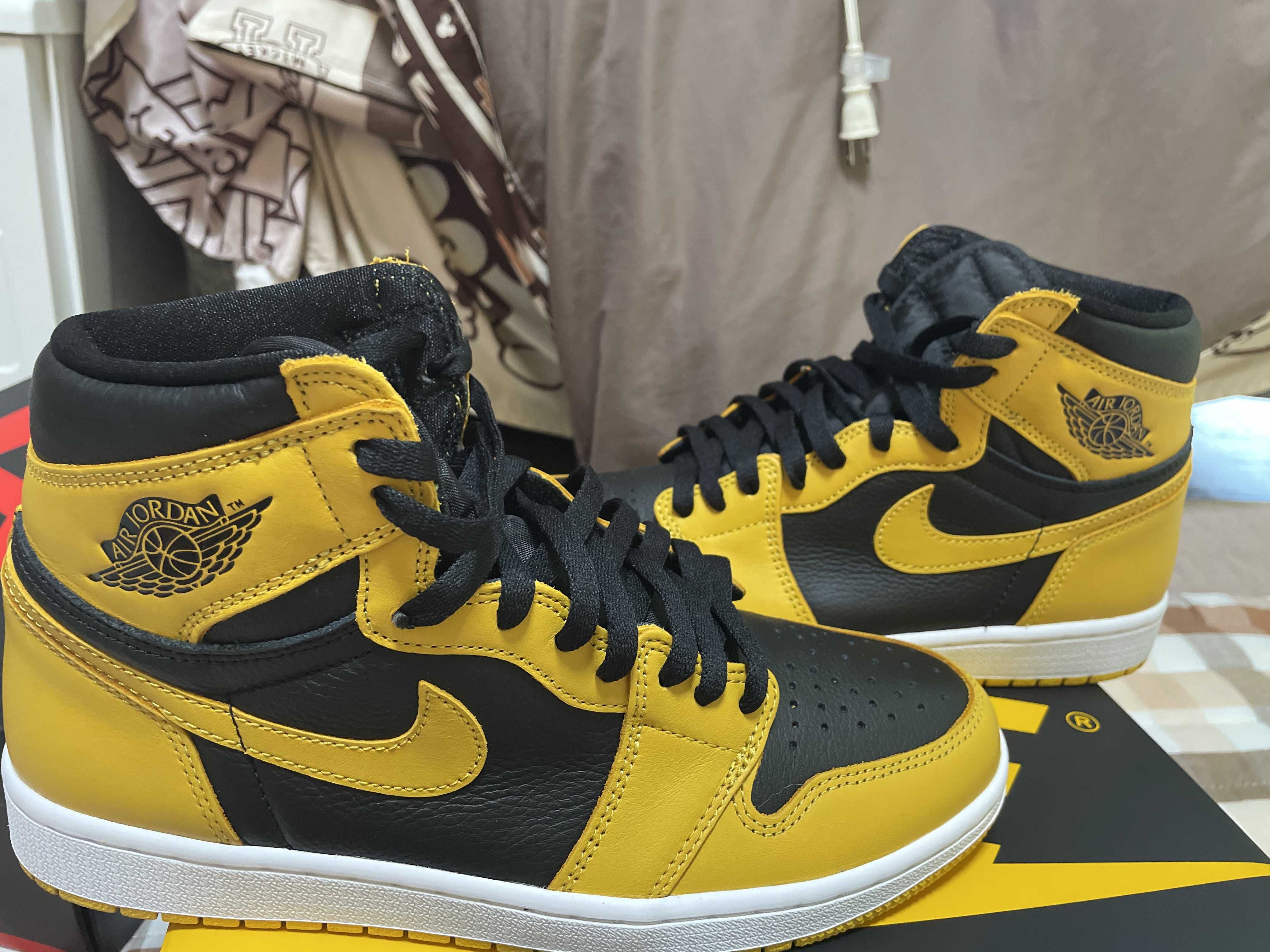 Nike Air Jordan 1 High OG "Pollen" 