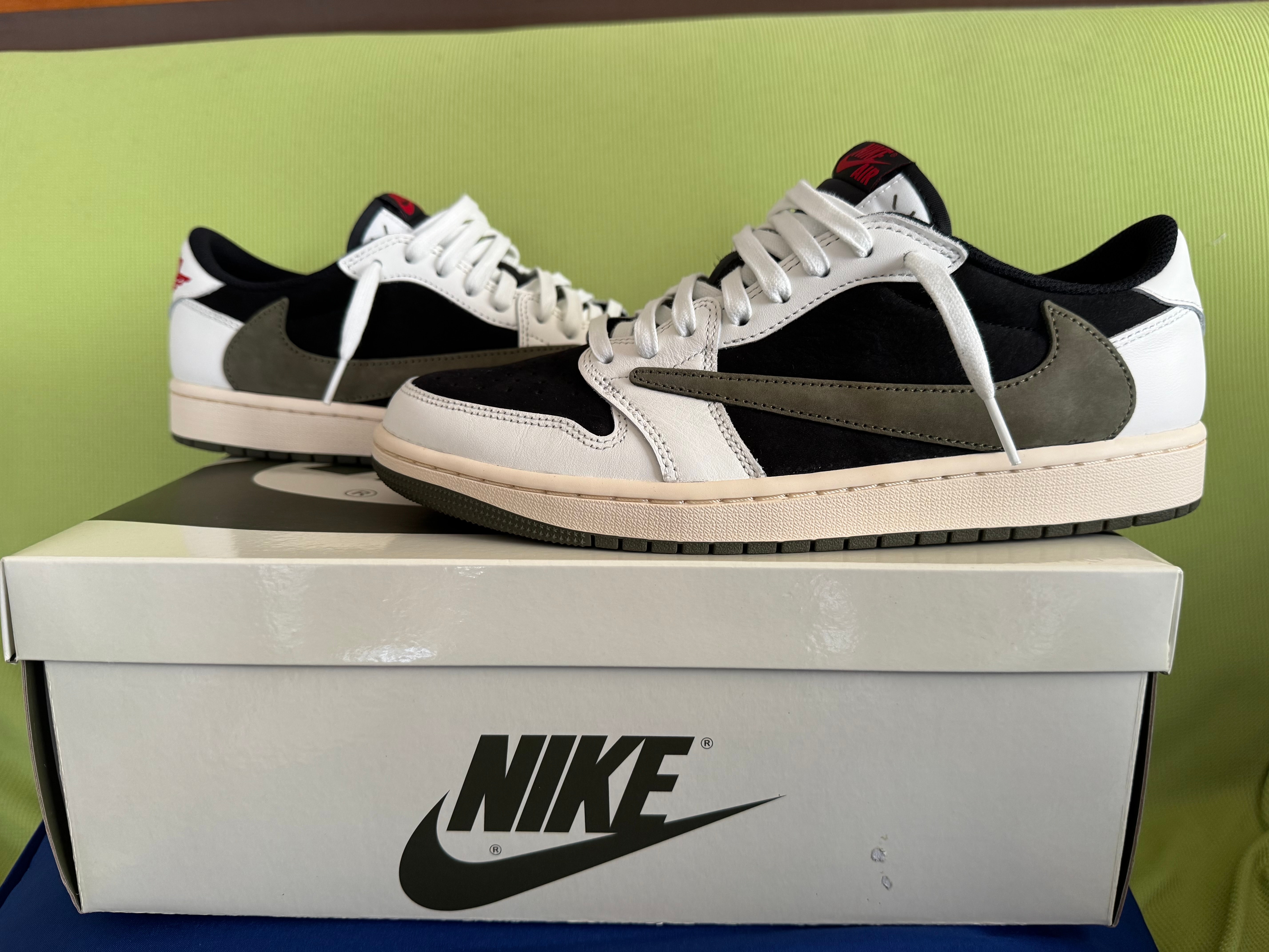 Travis Scott × Nike Women's Air Jordan 1 Low OG "Medium Olive"