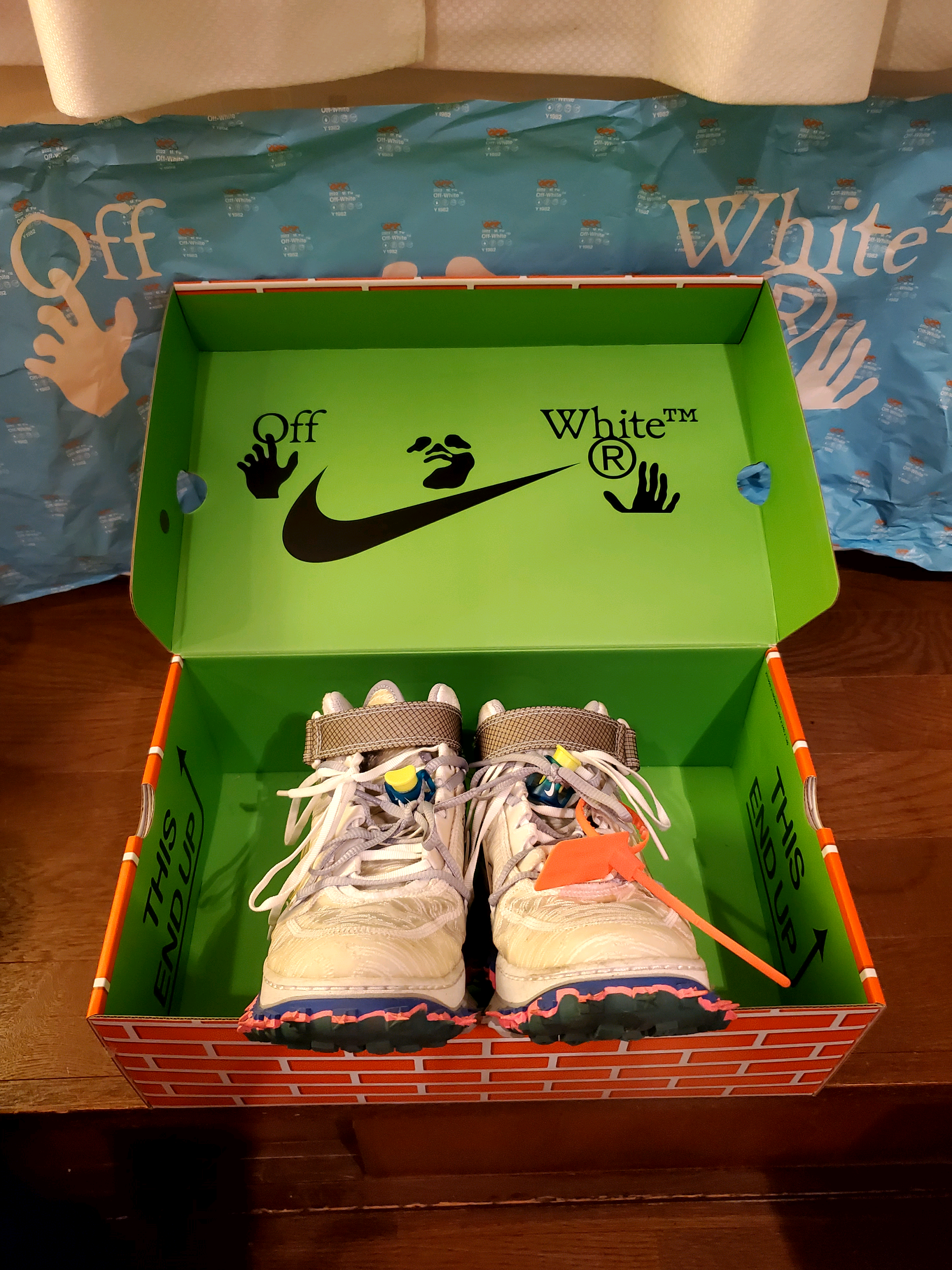 Off-White × Nike Air Force 1 Mid "White"