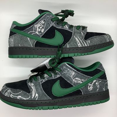 There Skateboards × Nike SB Dunk Low Pro "Anthracite and Gorge Green"