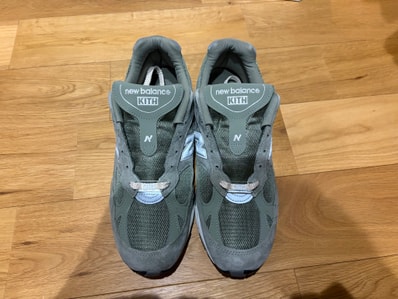 KITH 101 × New Balance 991 "Vetiver"