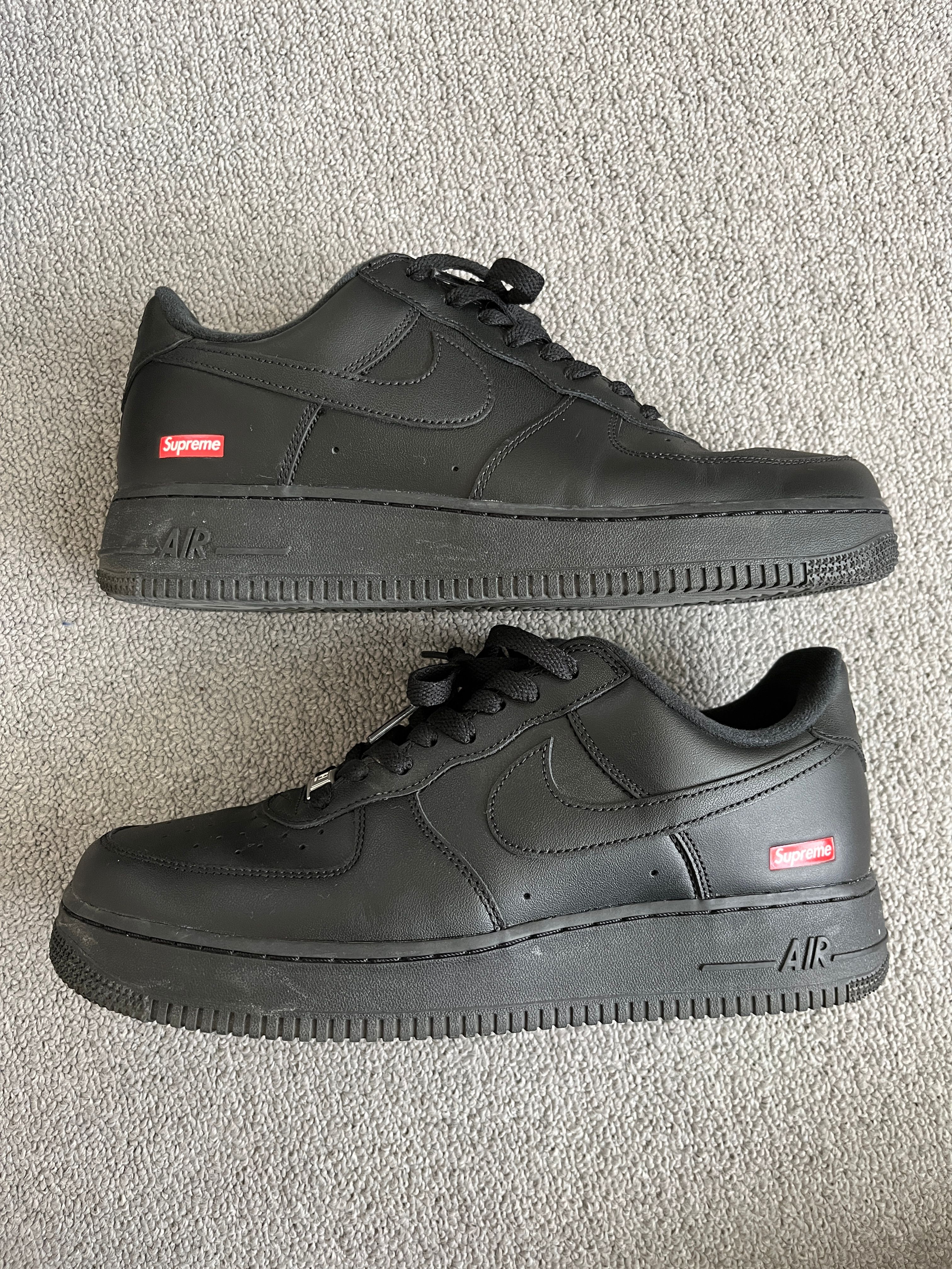 Supreme × Nike Air Force 1 Low "Black"