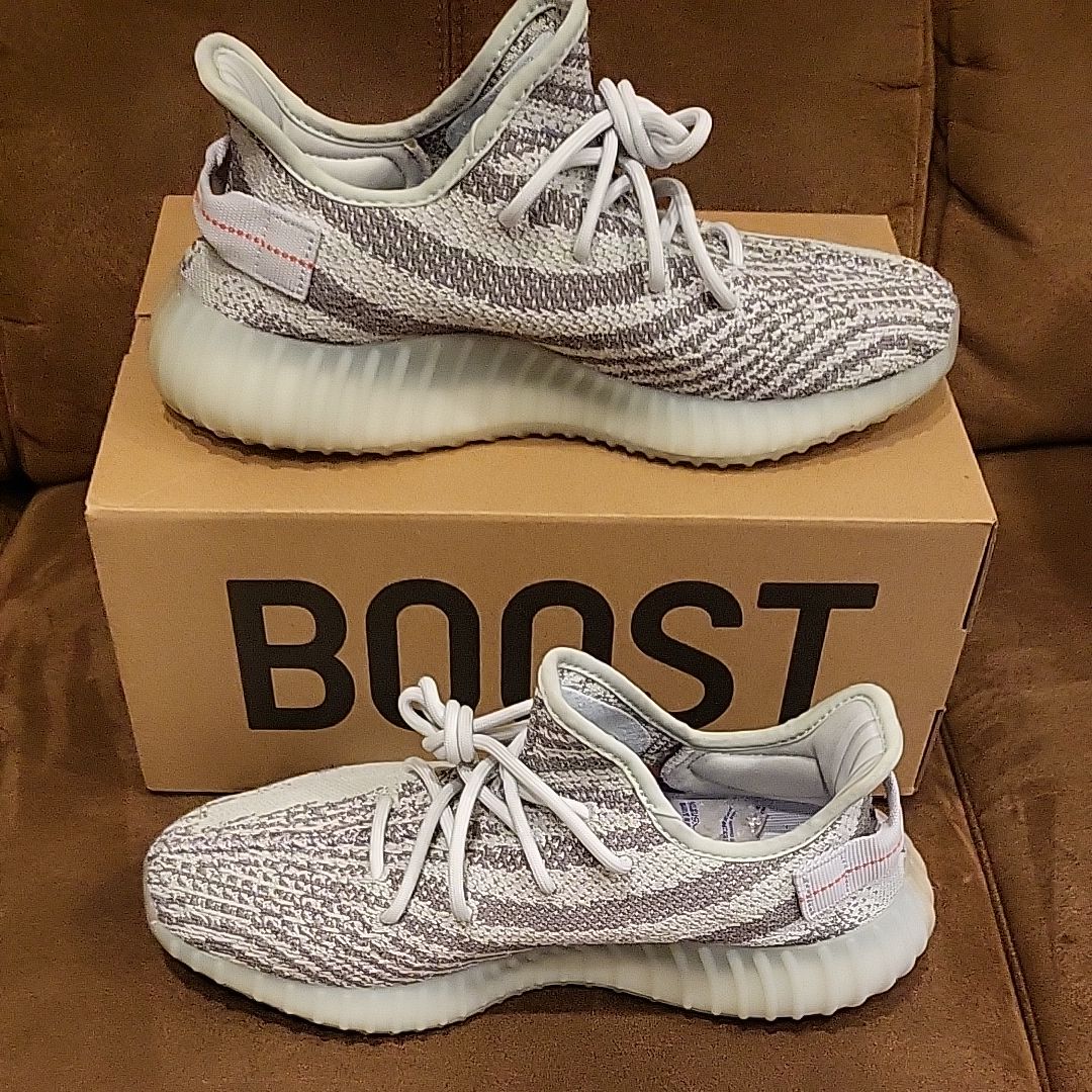 adidas YEEZY Boost 350 V2 "Blue Tint"