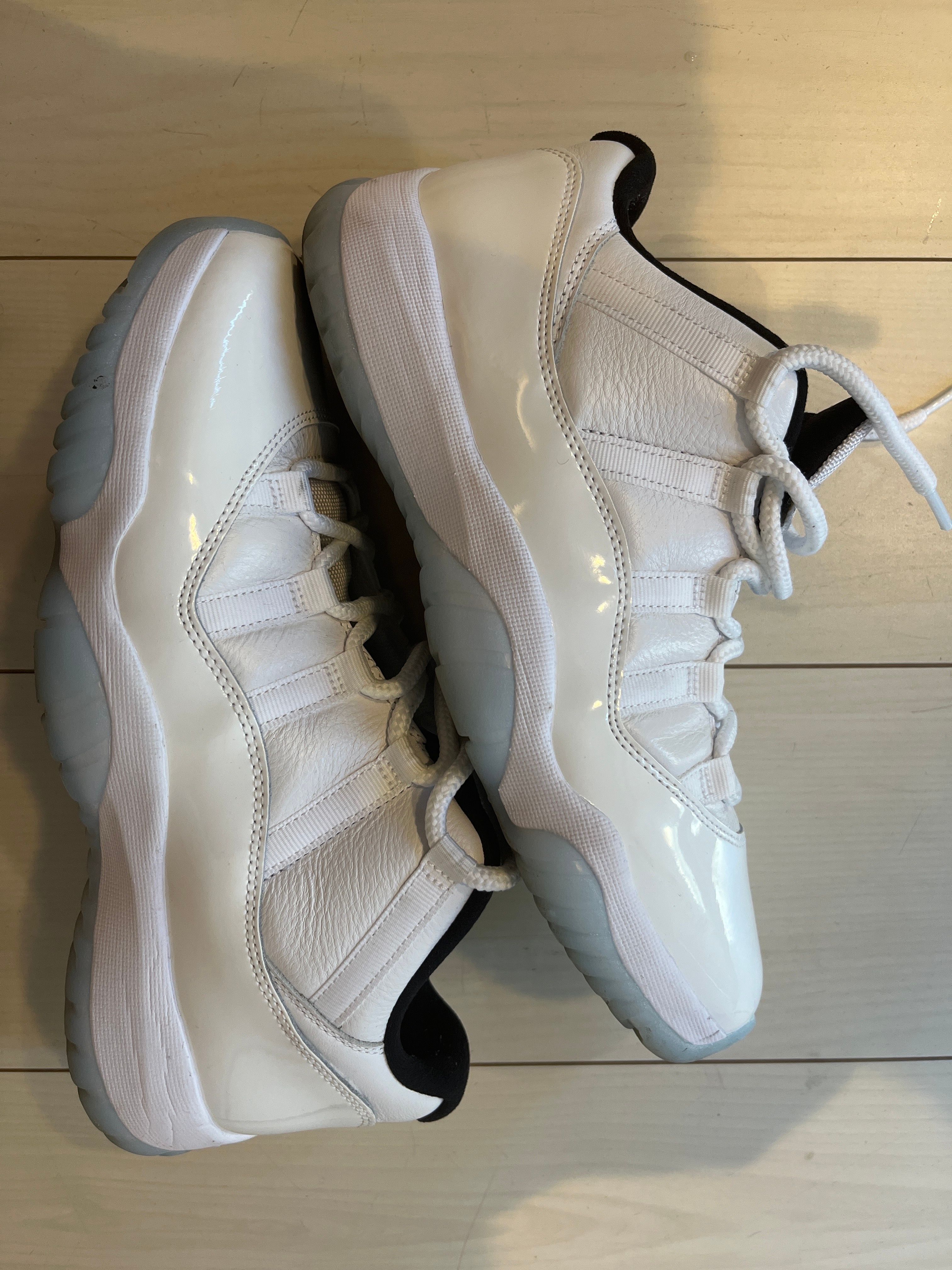 Nike Air Jordan 11 Low "Legend Blue"