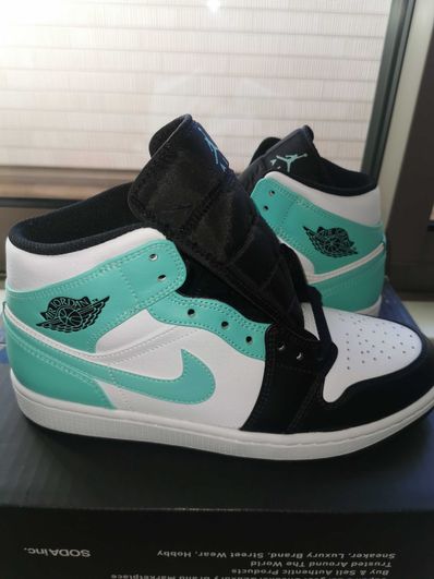NIKE AIR JORDAN 1 MID "TROPICAL TWIST"