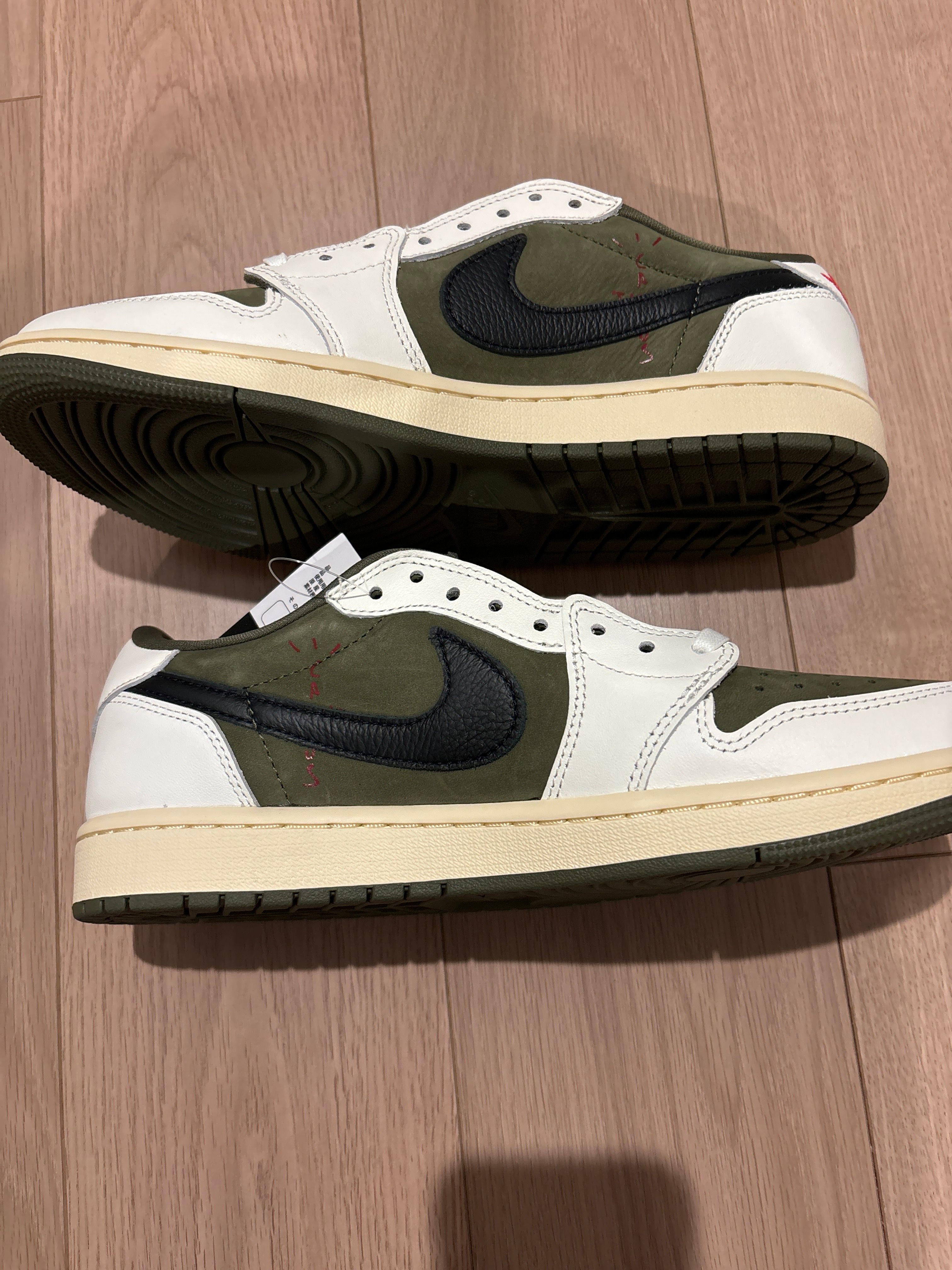 Travis Scott × Nike Air Jordan 1 Low OG SP "Reverse Olive"