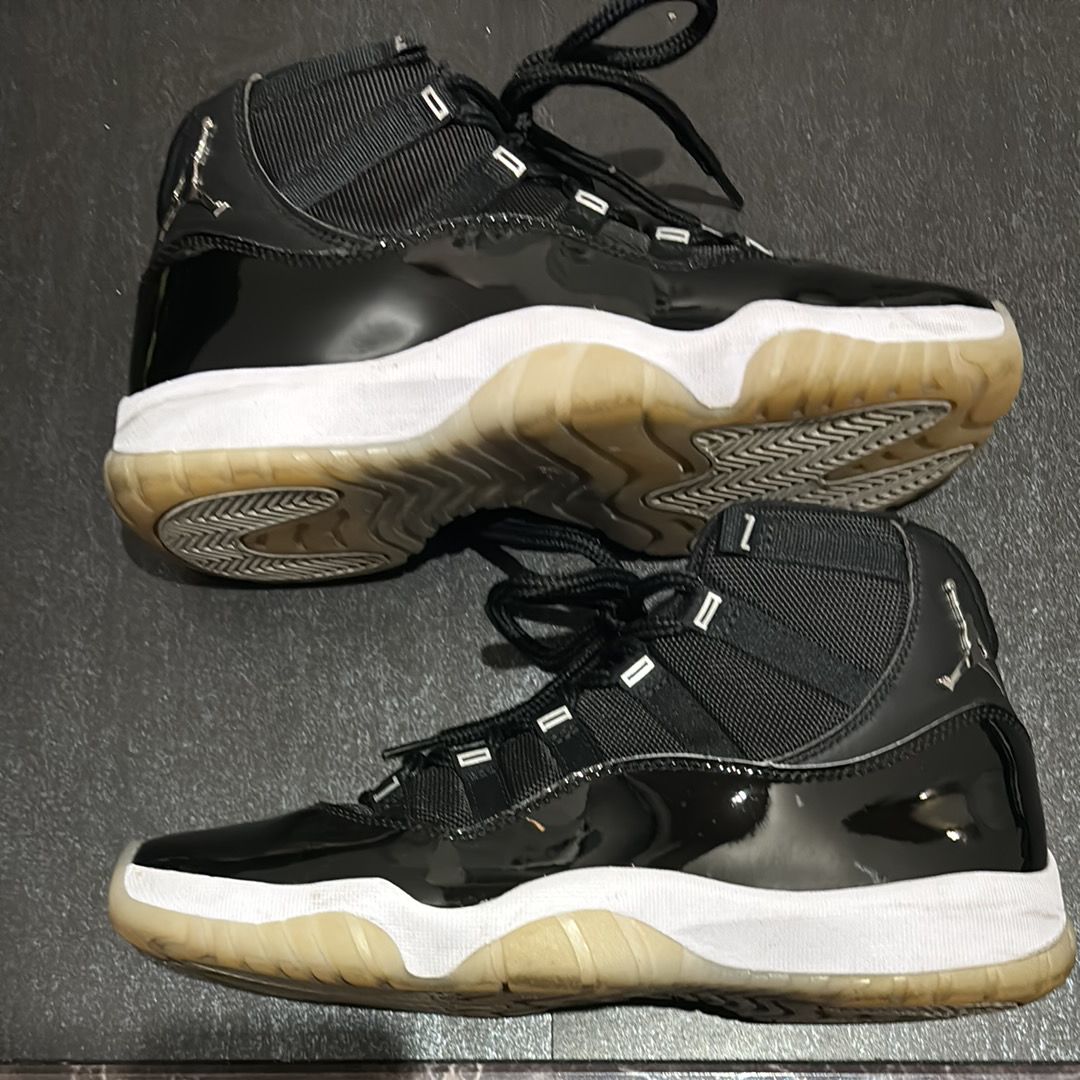Nike Air Jordan 11 "Jubilee"