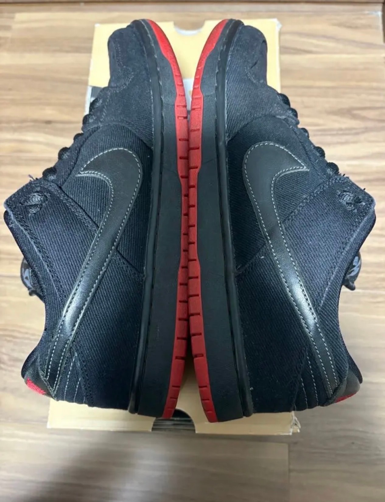 Levi's × Nike SB Dunk Low "Black Denim"