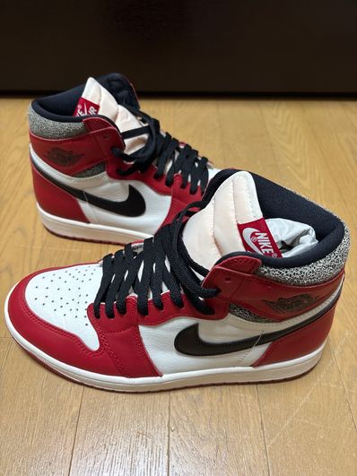 Nike Air Jordan 1 High OG "Lost & Found/Chicago"