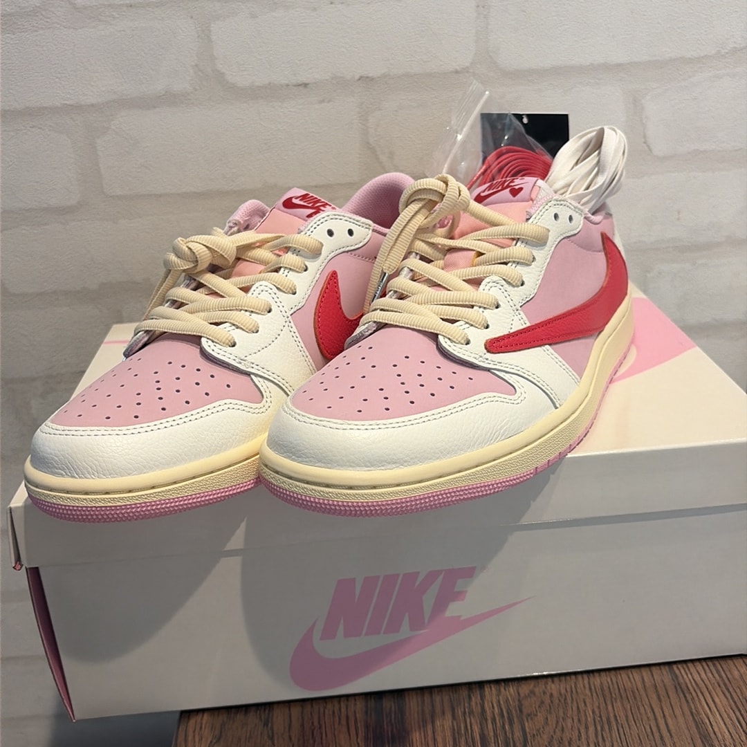Travis Scott × Nike Air Jordan 1 Retro Low OG "Sail/Tropical Pink"