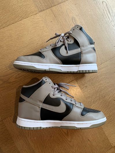 Nike Women's Dunk High "Moon Fossil"