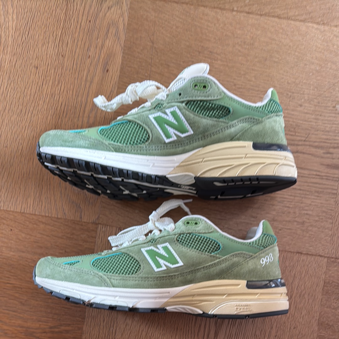 New Balance 993 "Chive"