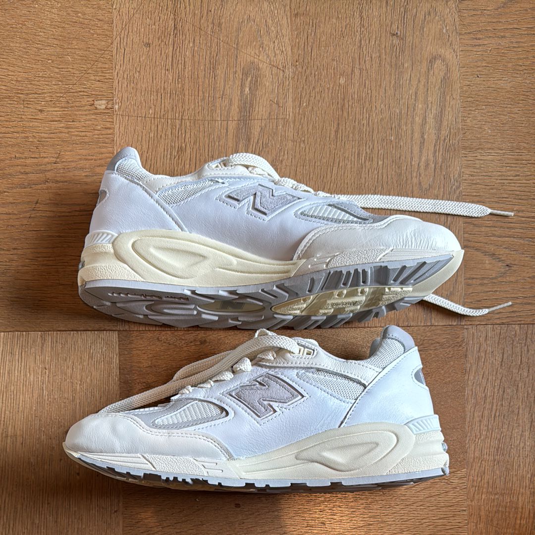 New Balance 990V2 "Sea Salt"