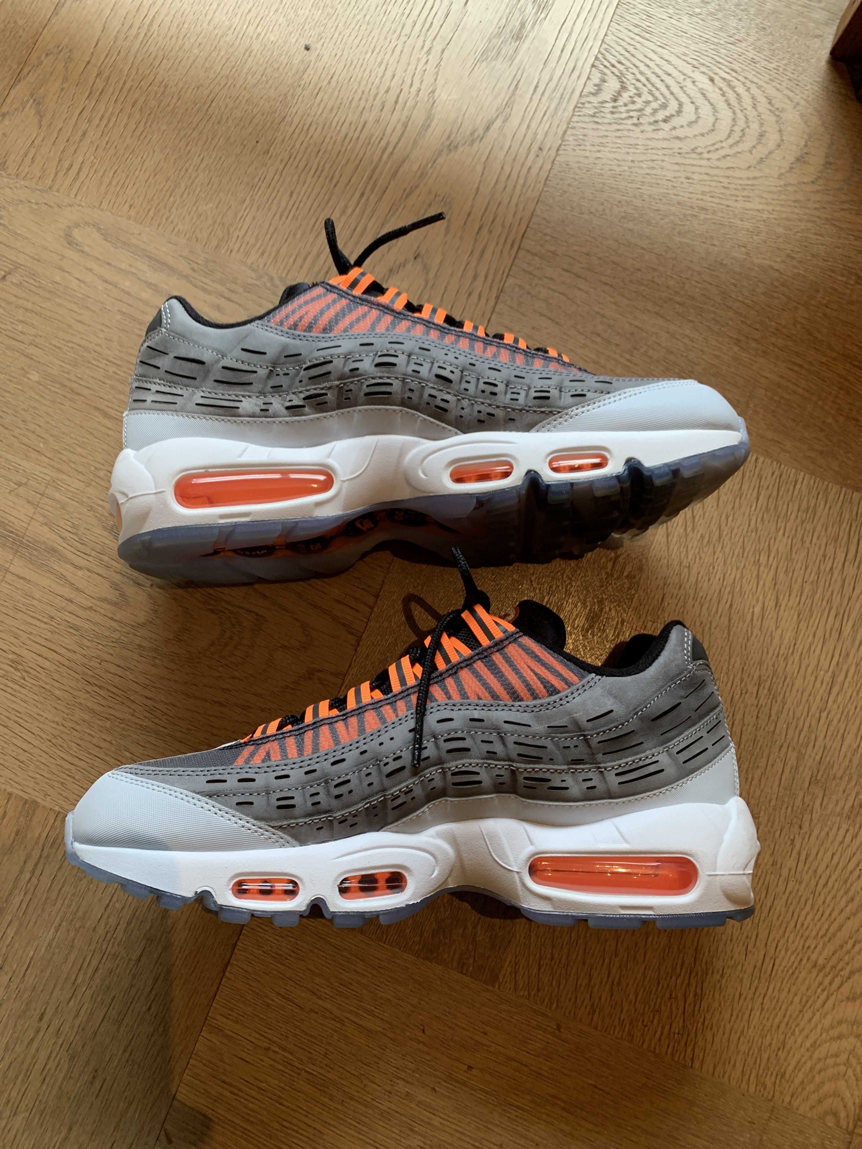Kim Jones × Nike Air Max 95 "Black/Total Orange"
