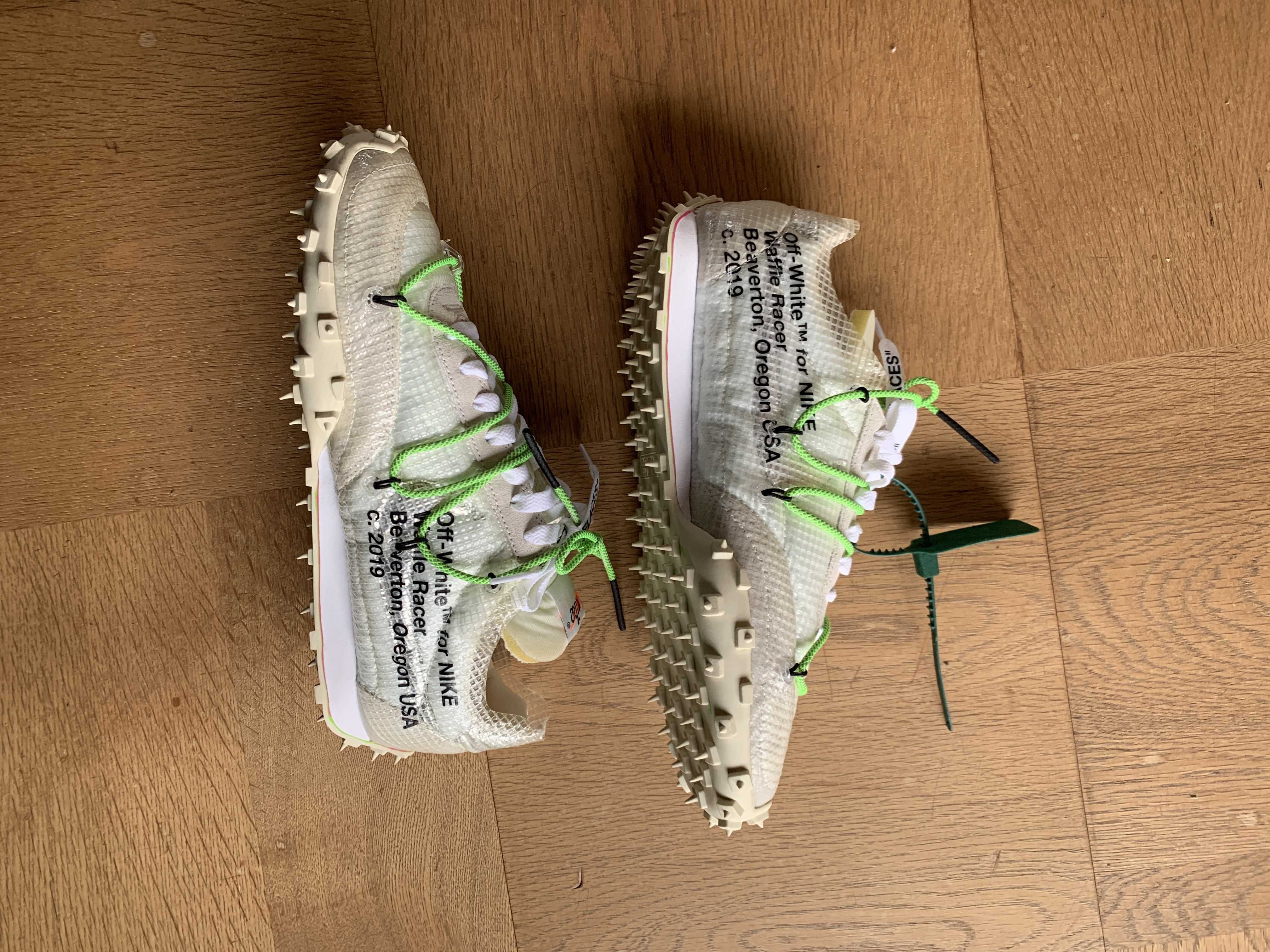 Off-White × Nike Women's Waffle Racer "White"