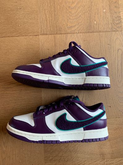 Nike Dunk Low Retro Chenille Swoosh "Grand Purple"