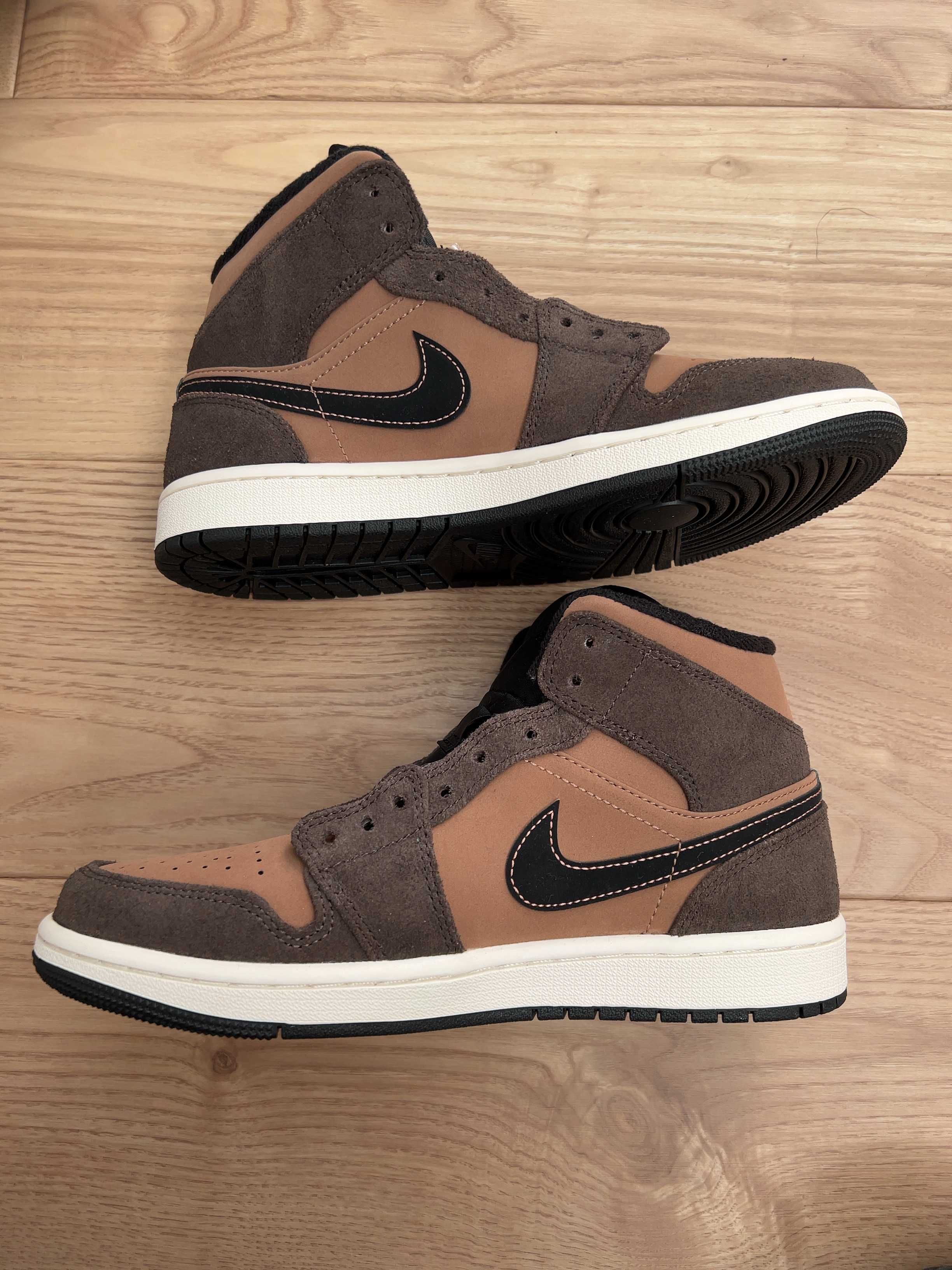 Nike Air Jordan 1 Mid SE "Dark Chocolate"