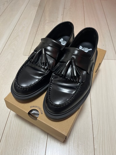 Dr.Martens Adrian Tassel Loafers "Black"