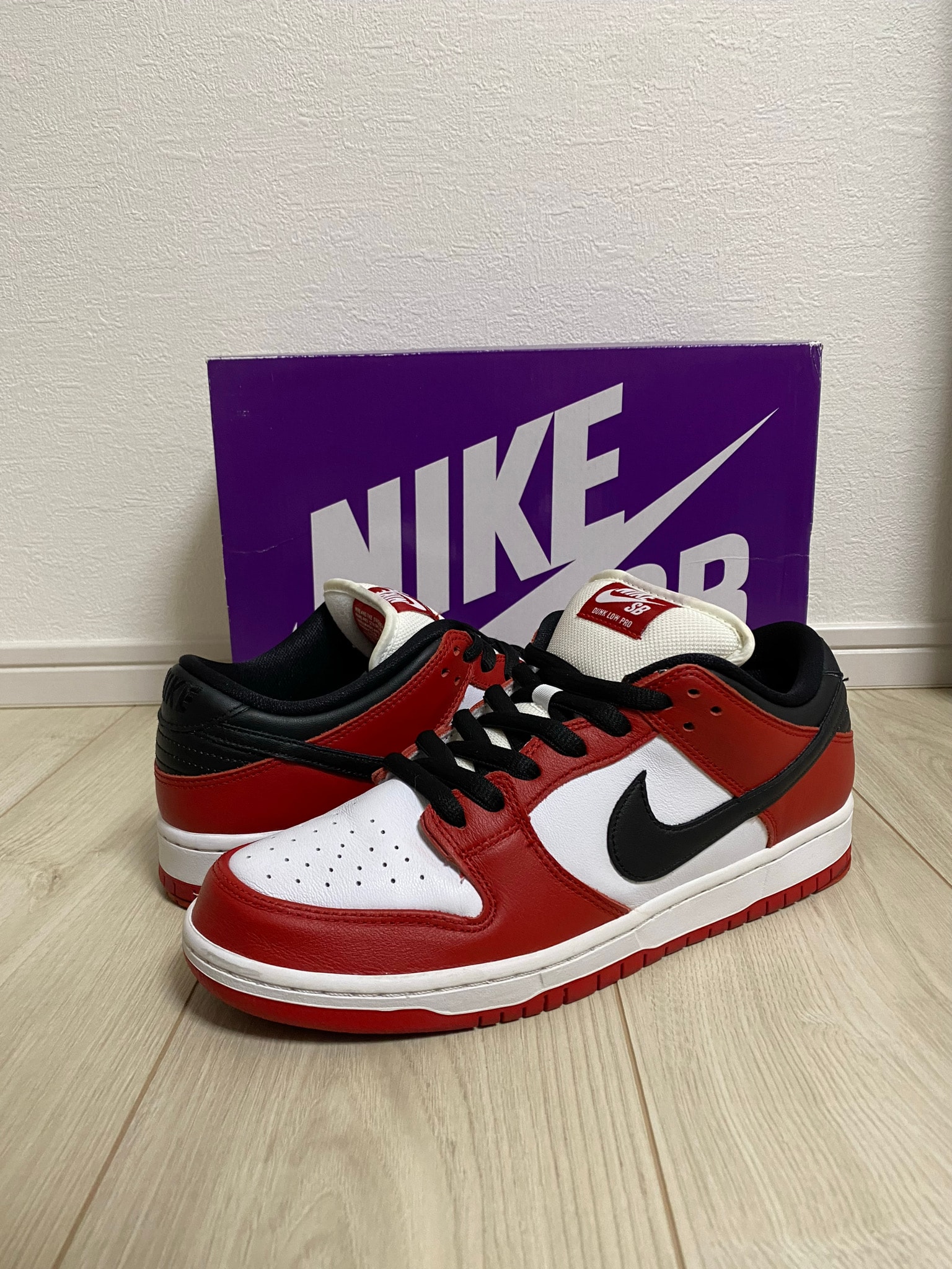 Nike SB Dunk Low Pro "J-Pack Chicago/Varsity Red and White"
