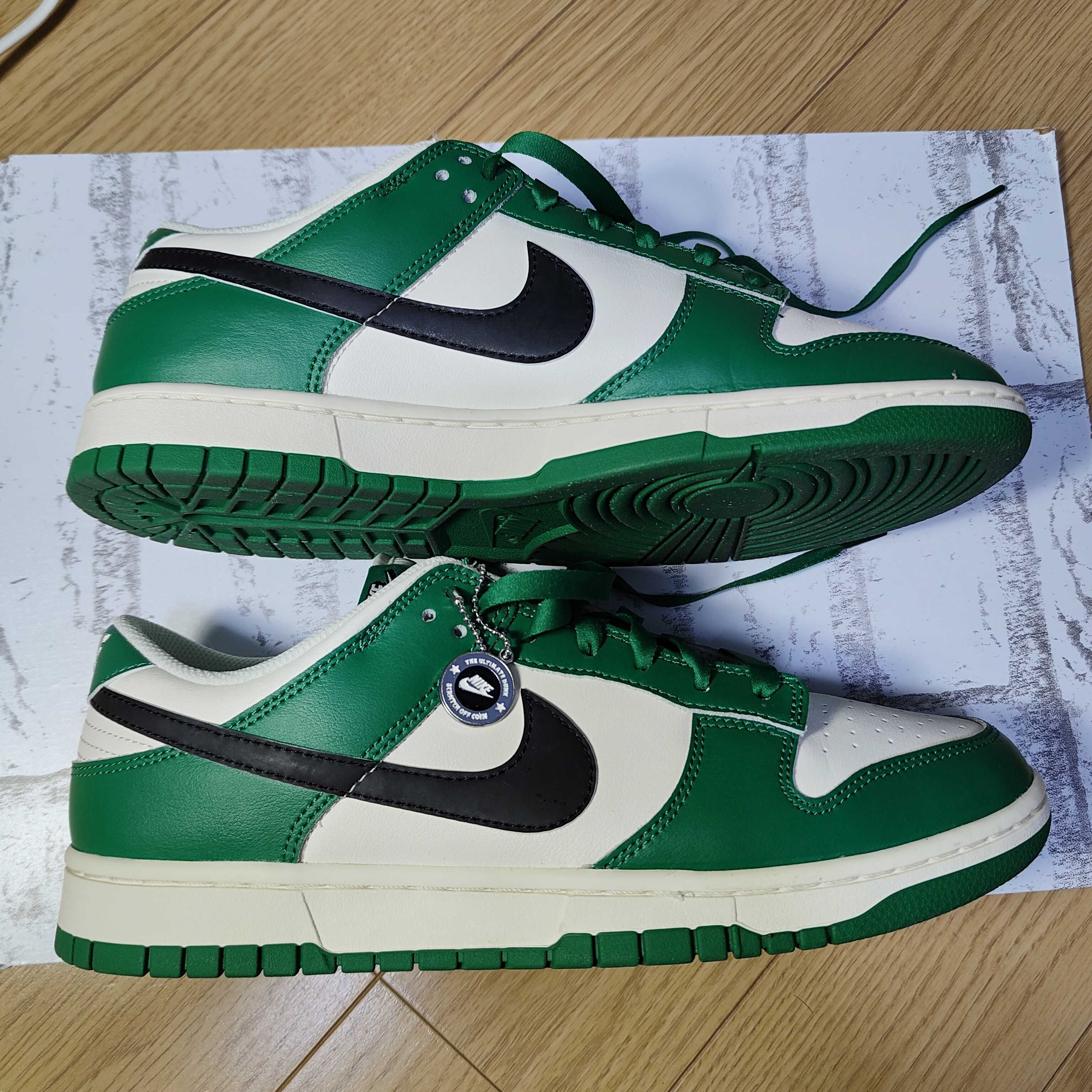 Nike Dunk Low SE Lottery "Pale Ivory/Malachite"