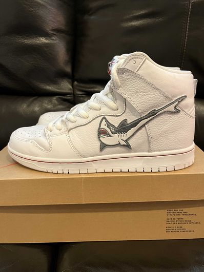 Oski x Nike SB Dunk High "Great White Shark"