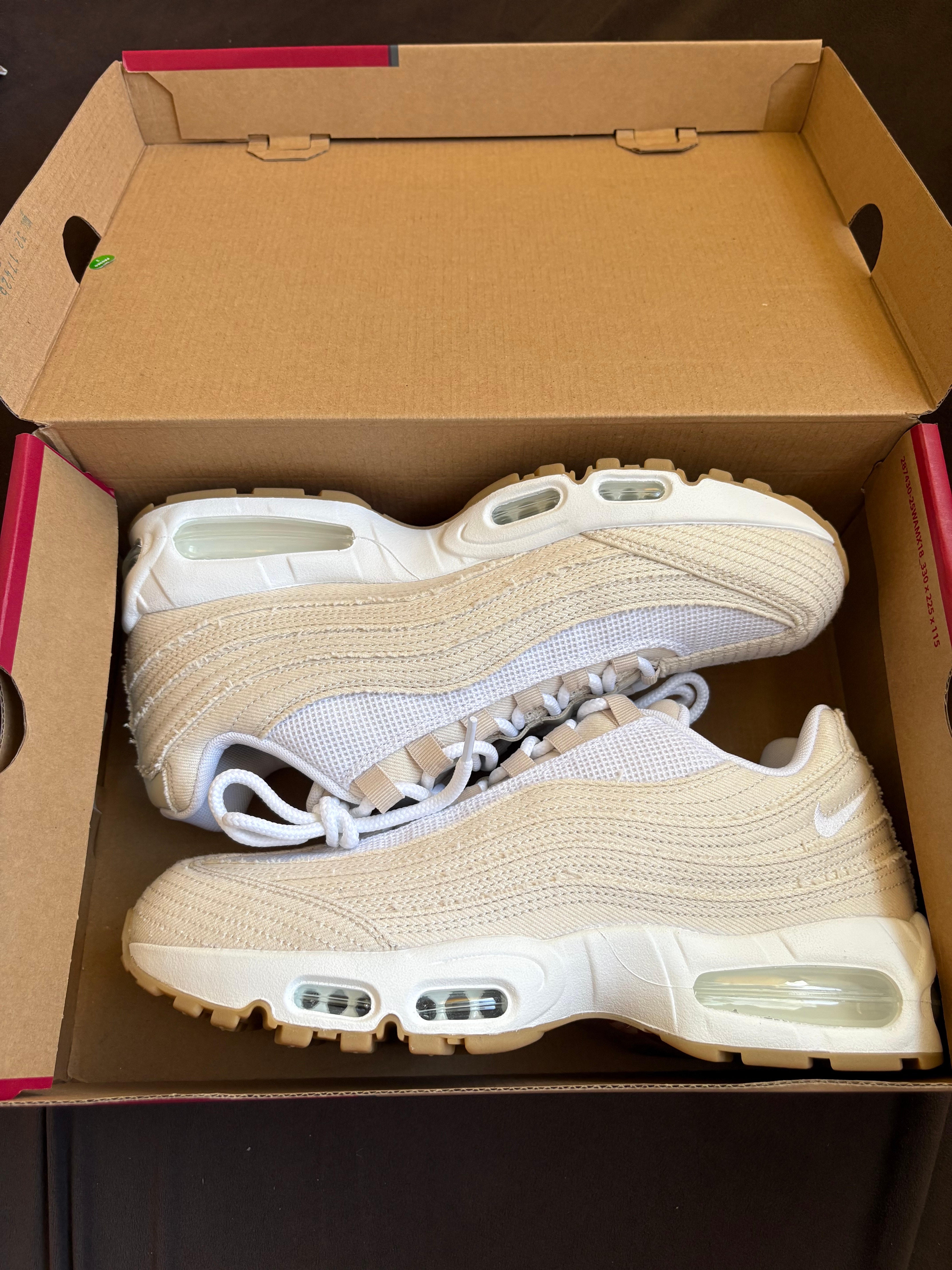 Levi's × Nike Air Max 95 OG "Denim White"
