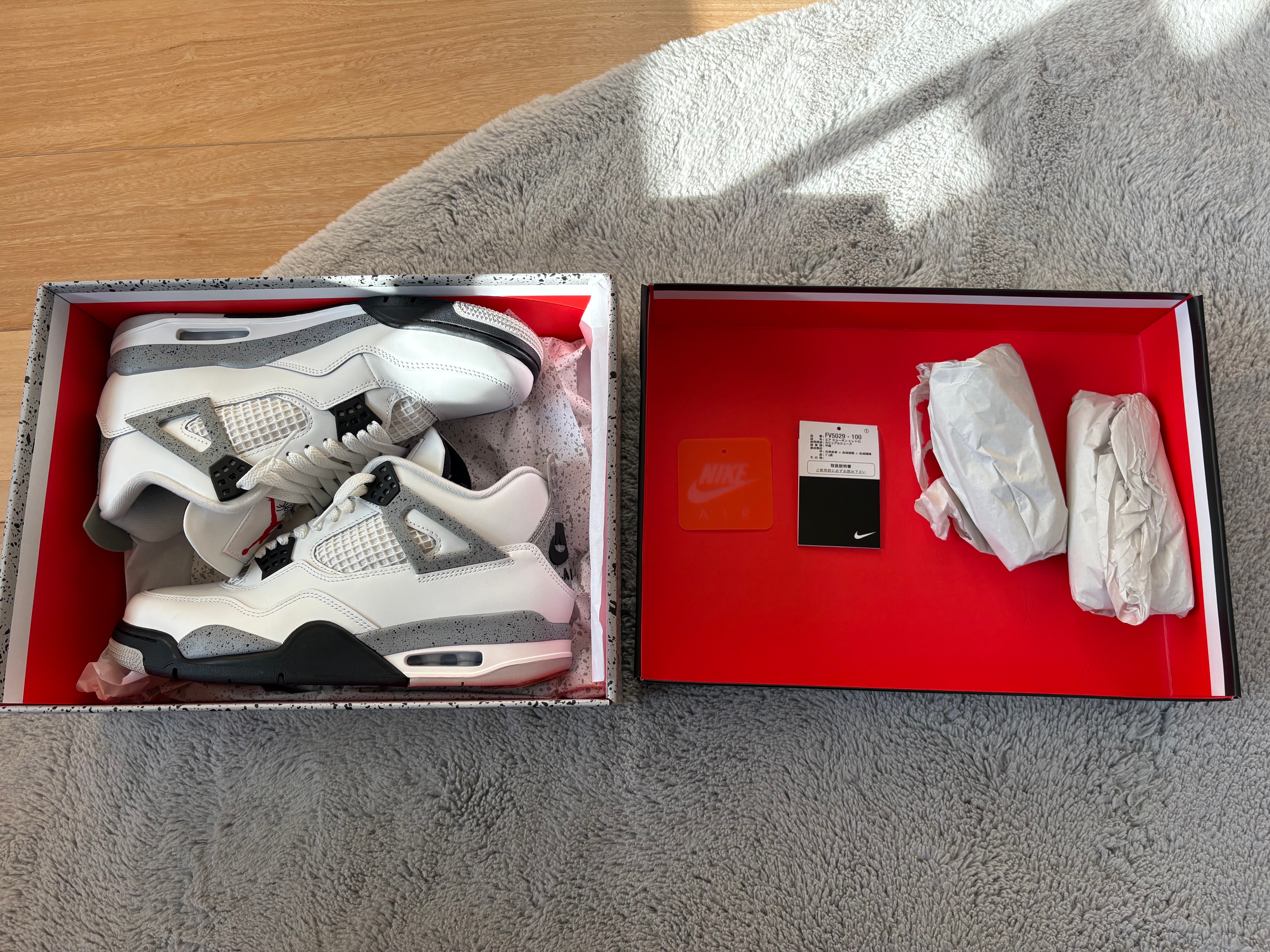 Nike Air Jordan 4 Retro "White/Cement" (2025)