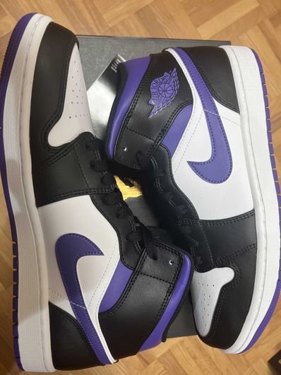 Nike Air Jordan 1 Mid "Black/Court Purple"