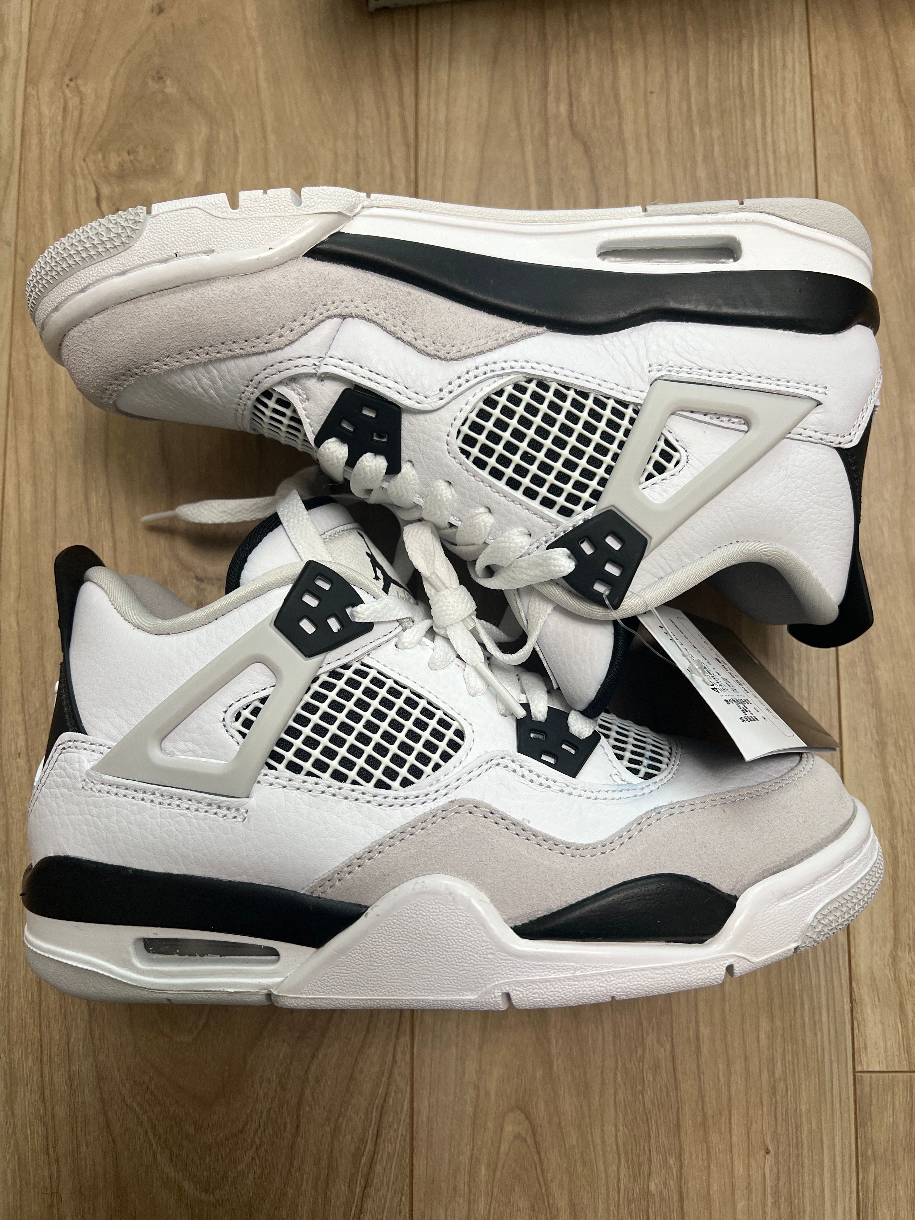 Nike GS Air Jordan 4 "Military Black"