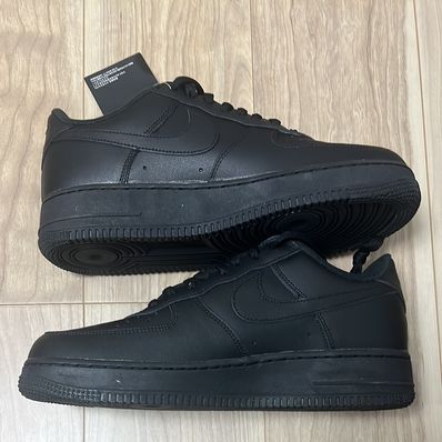 Supreme × Nike Air Force 1 Low "Black"