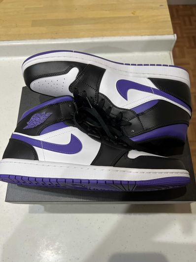 Nike Air Jordan 1 Mid "Black/Court Purple"