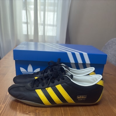 adidas Tokyo "Core Black/Eqt Yellow/Gum"