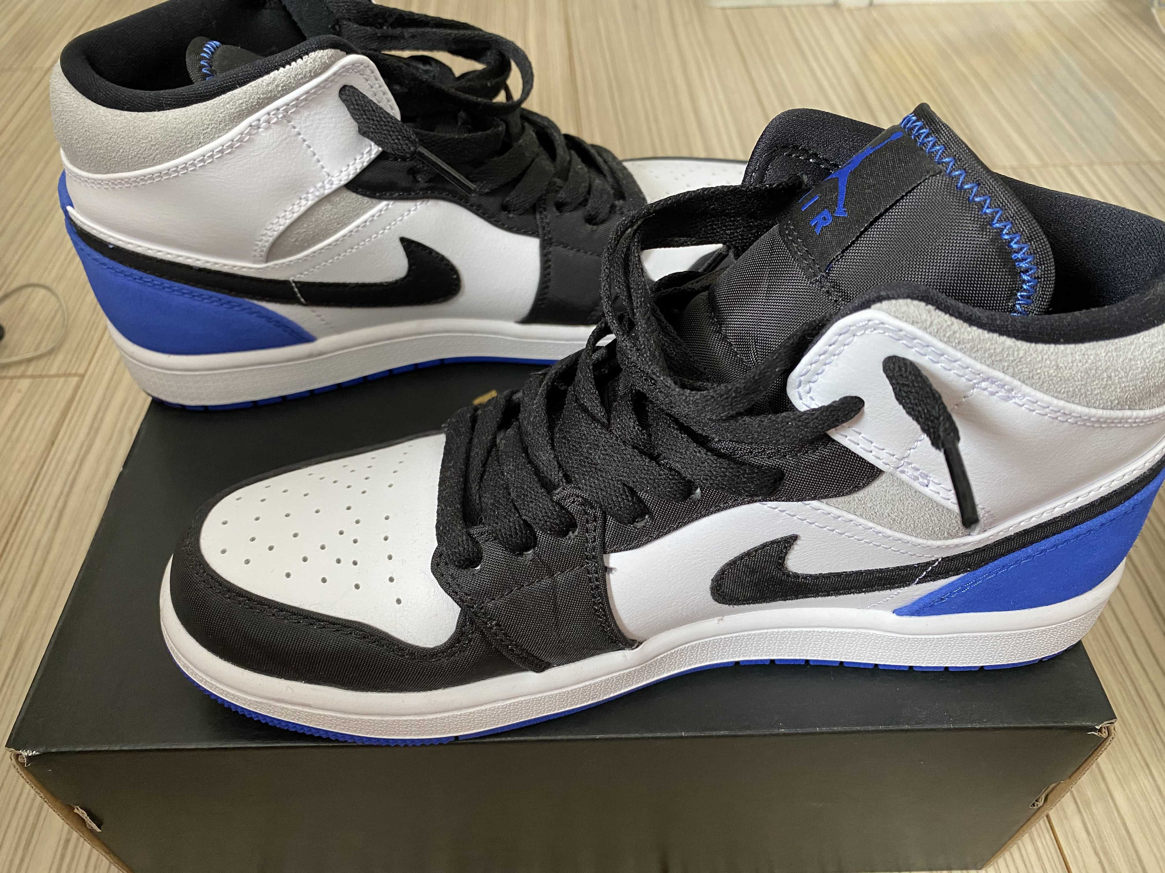 Nike Air Jordan 1 Mid "Game Royal"