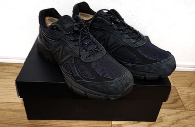 JJJJound × New Balance 990V4 "Navy"