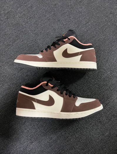 Nike Air Jordan 1 Low SE "Light Chocolate" / "Mocha Brown"