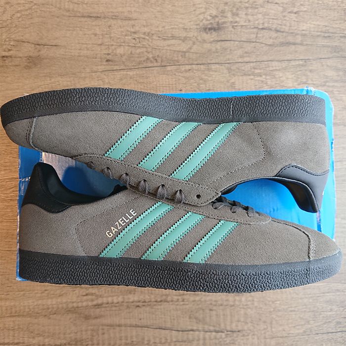 adidas Gazelle "Pantone/Core Black"